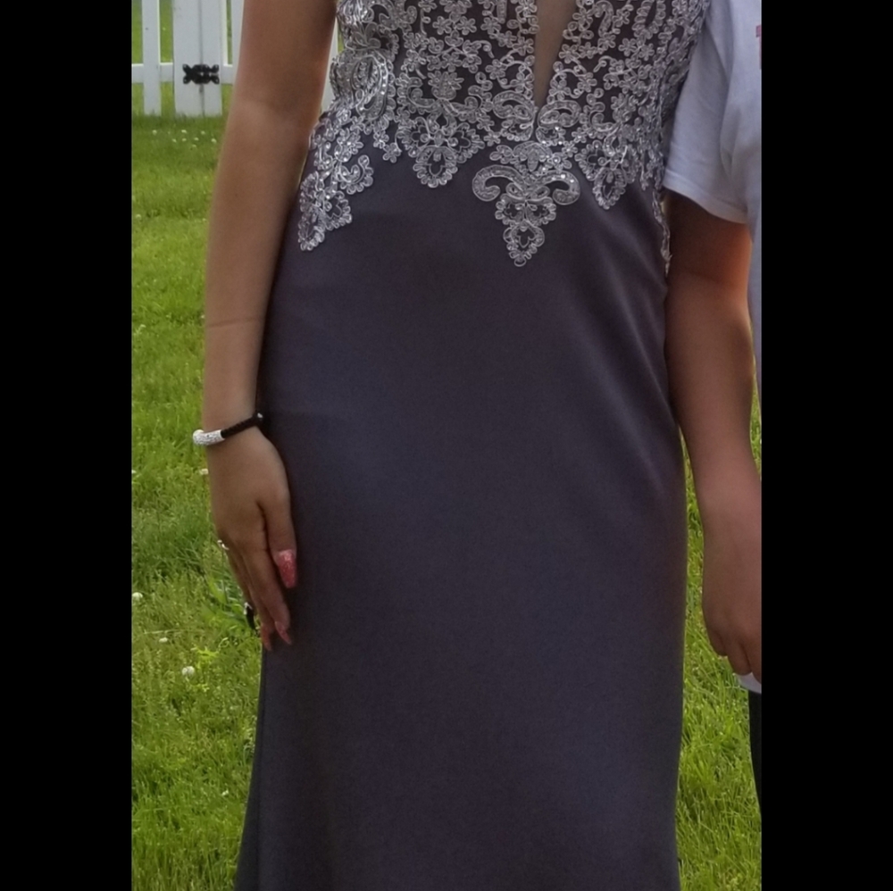 Prom Dress - Picture 3 of 5